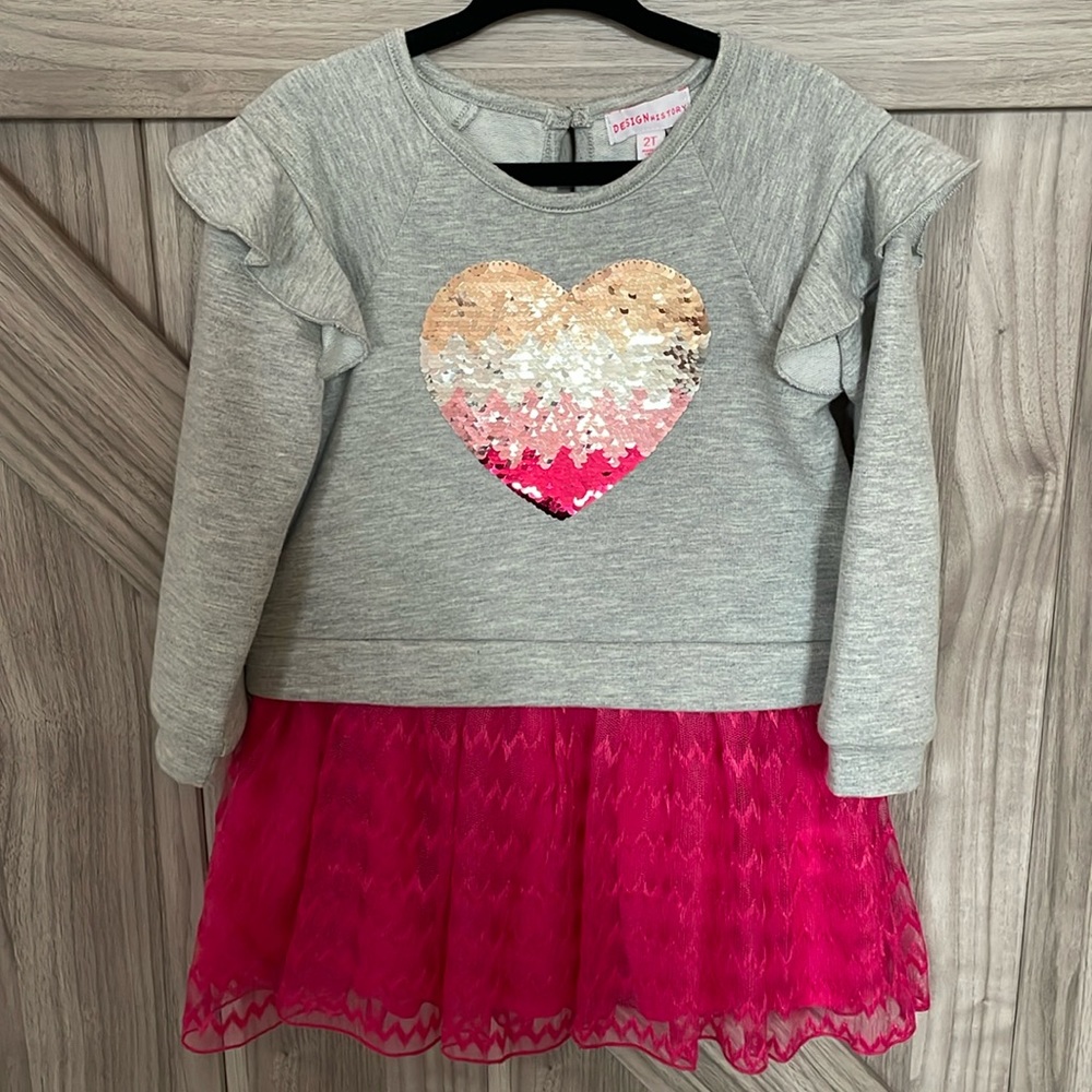Design History toddler girl size 2T pink tulle and sequin dress.
